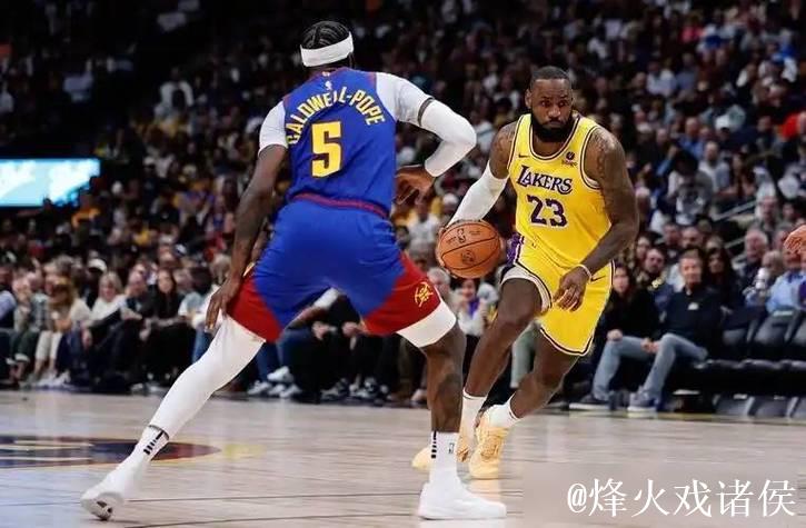 詹姆斯29+8里夫斯38分 湖人缺浓眉力克篮网